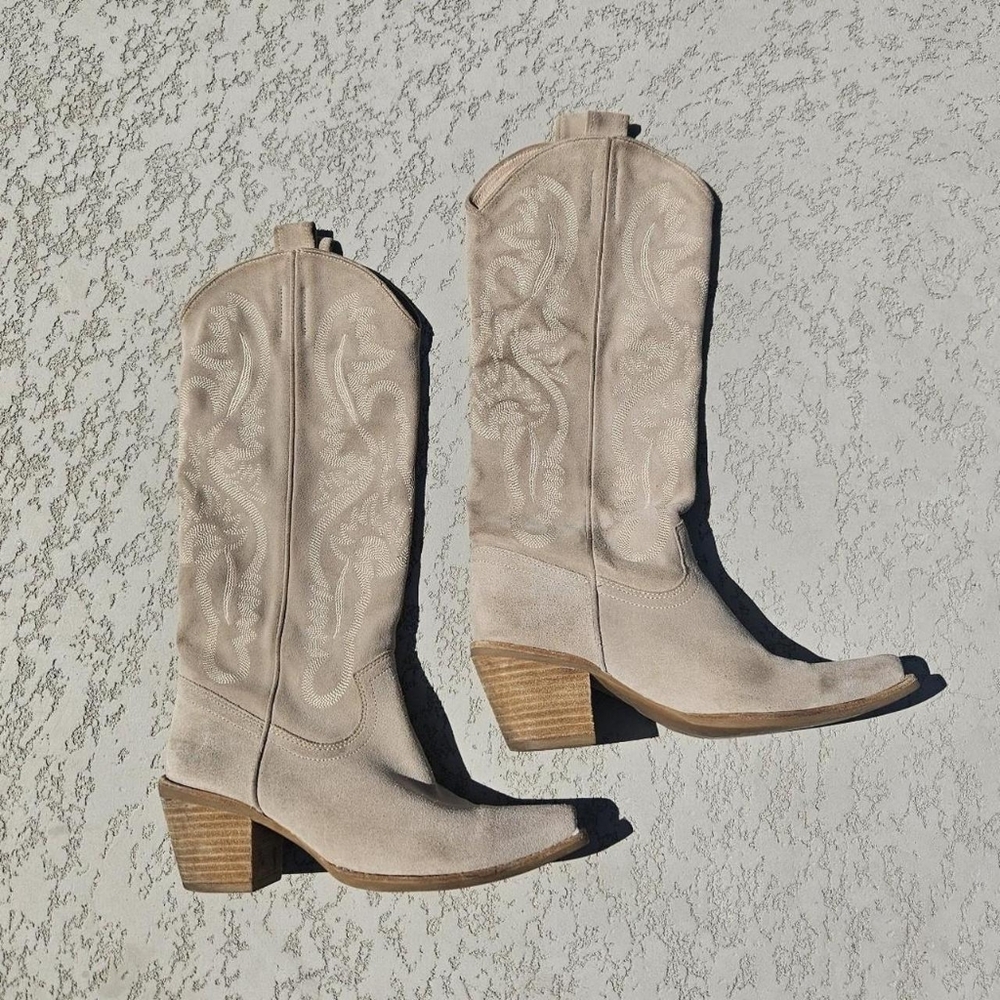 Jeffrey Campbell Tan Suede Western Boots - Picture 6 of 9